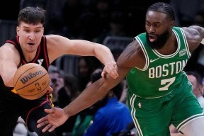 关于穆雷连续十场比赛得分超过败北，TES不断突破！的信息