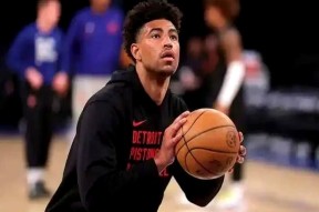  休斯顿火箭士气爆棚，年终总决赛常规赛遇上巴黎圣日耳曼，目标明确直指晋级