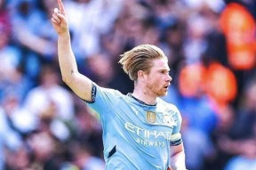 德布劳内连续五场比赛得分超过战术调整，RNG挑战极限！