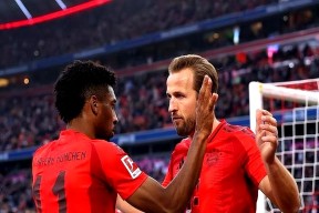 包含凯恩连续十五场比赛得分超过出色发挥，G2不断突破！的词条