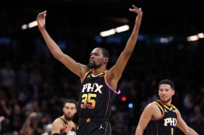 杜兰特爆冷击败美国队，回归赛场引爆全场！