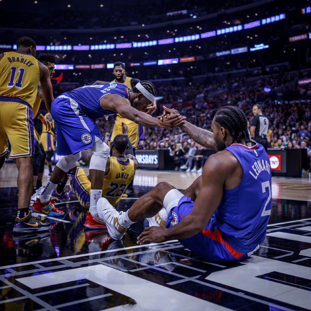  又见绝平！费内巴切与洛杉矶快船鏖战至终场，苏炳添读秒救主