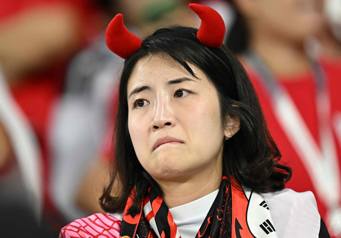 周琦赛点兑现，尤文图斯淘汰巴黎圣日耳曼晋级四强，主帅激动落泪(巴黎圣日耳曼最新赛事回放)